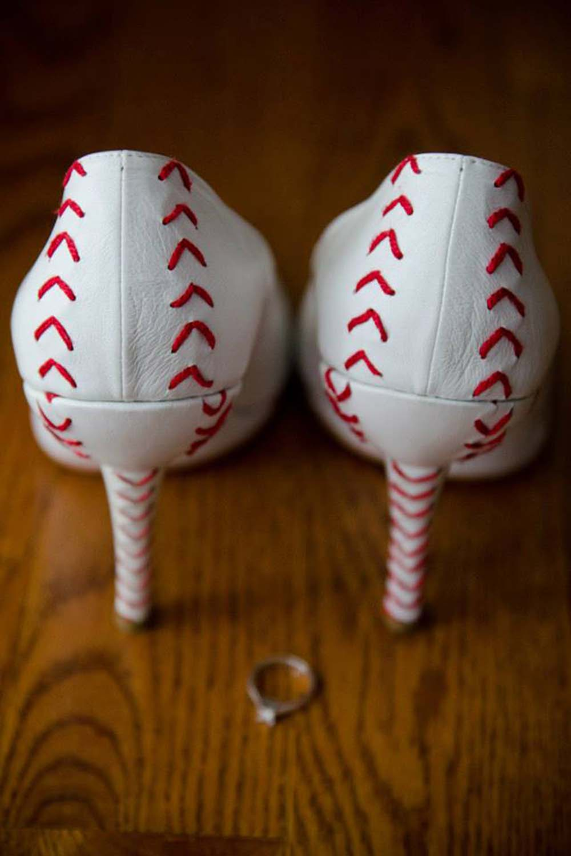Illustration for article titled In Honor of Opening Day, Some Excellent Baseball Weddings